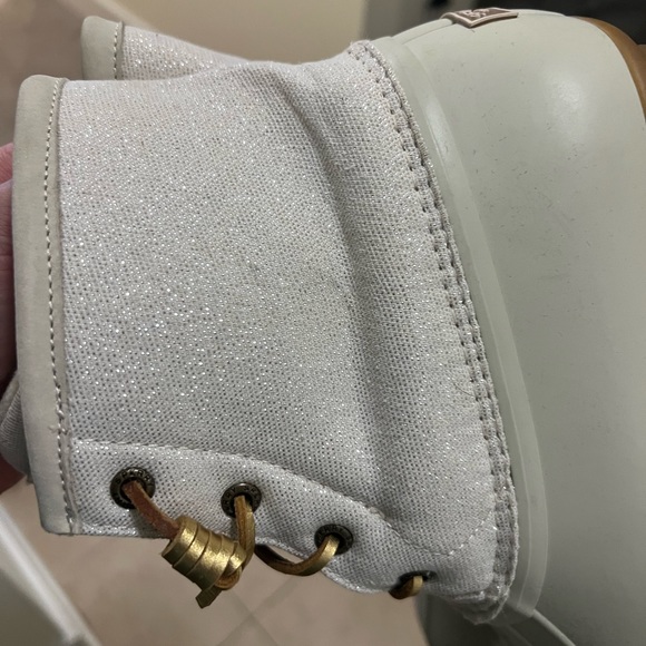 Sperry boots - Picture 3 of 3